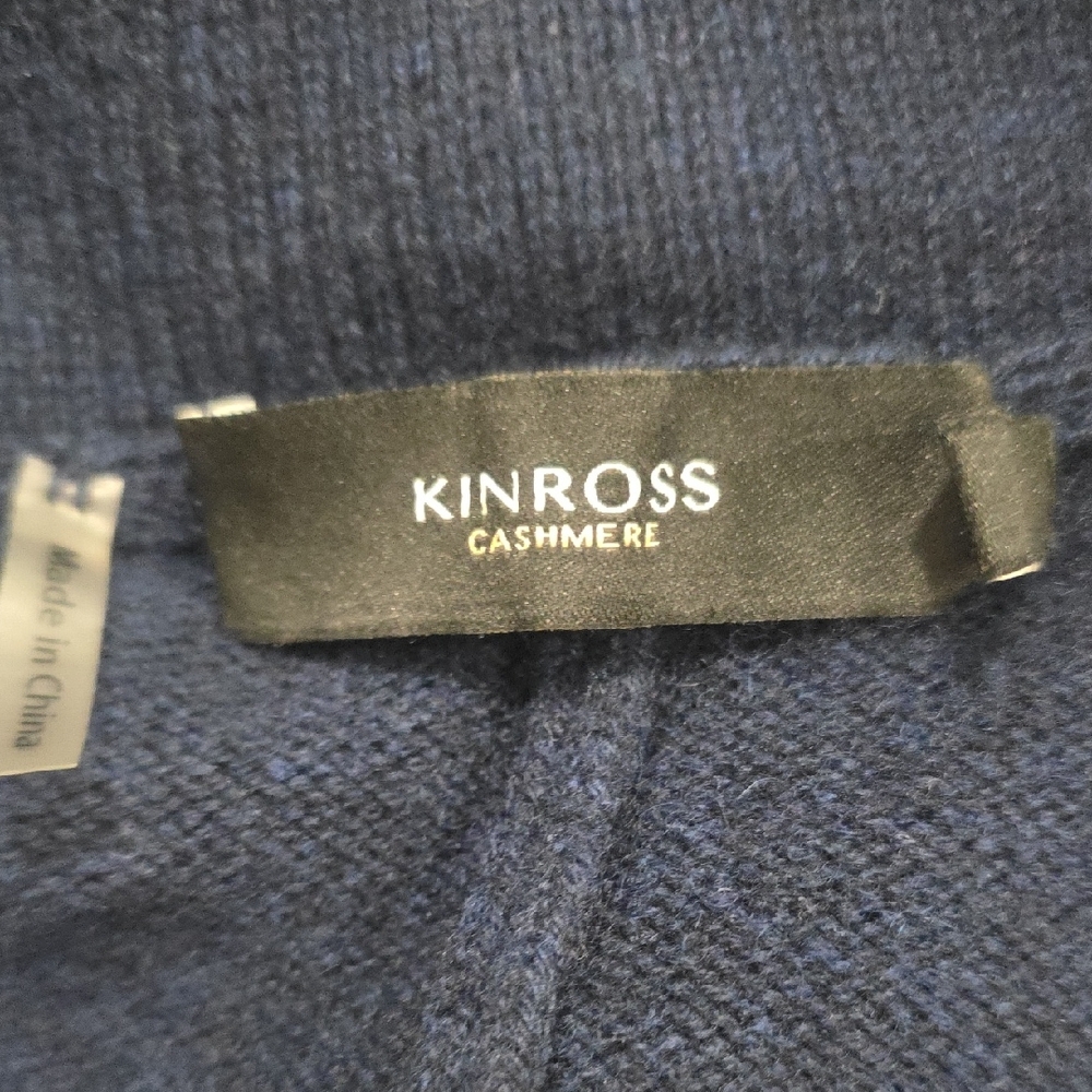 Men's Navy Sweater